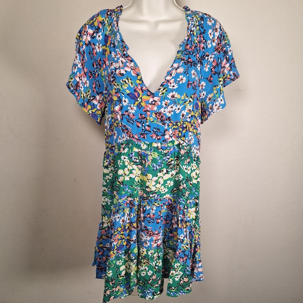 Anthropologie Robin Calico Micro Floral Dress V Neck Asymmetrical Tiered XS